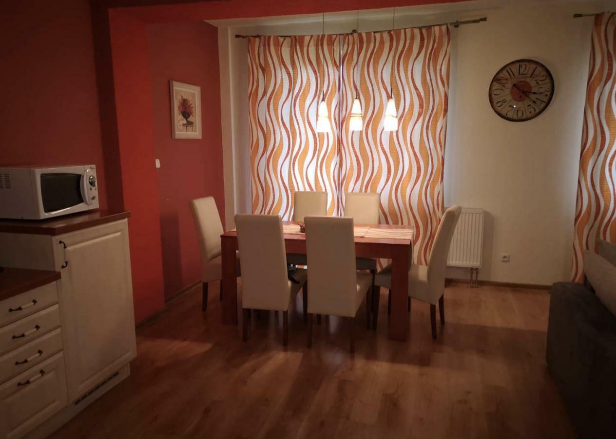 Apartman Velka Lomnica C7Ad2 Apartment Ngoại thất bức ảnh